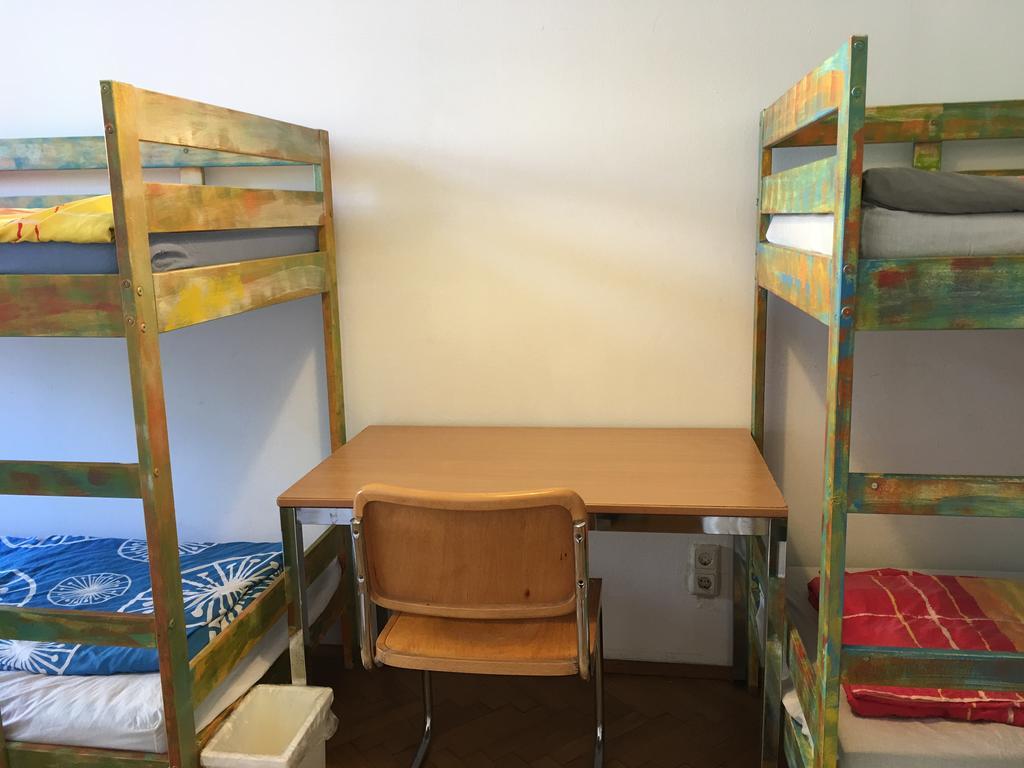 Chichilli Hostel Βιέννη Εξωτερικό φωτογραφία