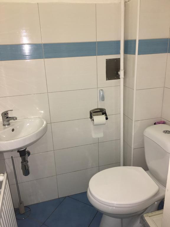 Chichilli Hostel Βιέννη Εξωτερικό φωτογραφία