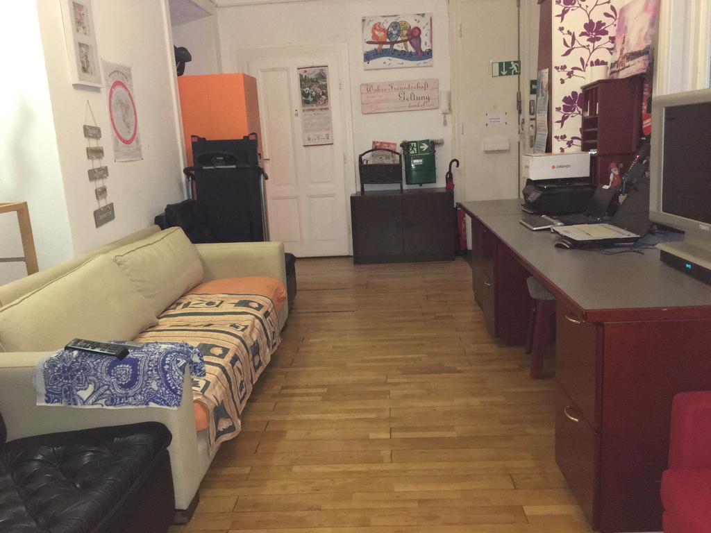 Chichilli Hostel Βιέννη Εξωτερικό φωτογραφία