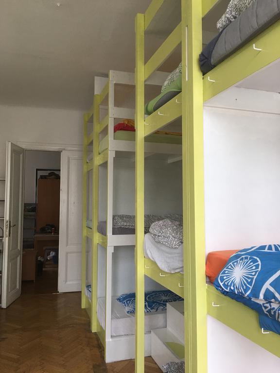 Chichilli Hostel Βιέννη Εξωτερικό φωτογραφία