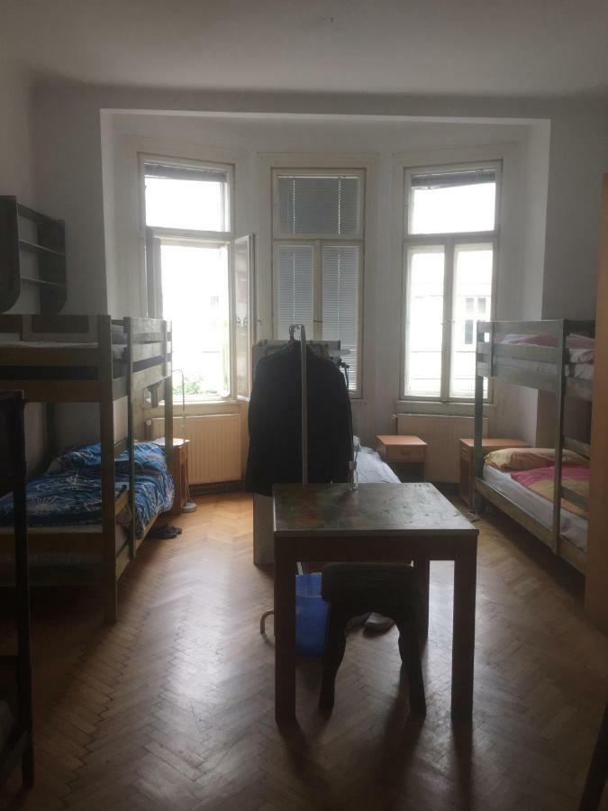 Chichilli Hostel Βιέννη Εξωτερικό φωτογραφία
