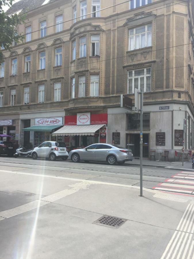Chichilli Hostel Βιέννη Εξωτερικό φωτογραφία