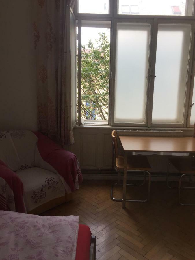 Chichilli Hostel Βιέννη Εξωτερικό φωτογραφία